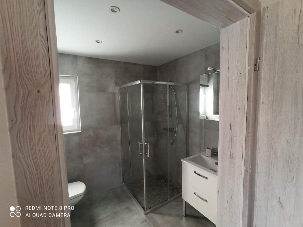 Zakatek Ciszy. Villa Sluchowo Bagian luar foto