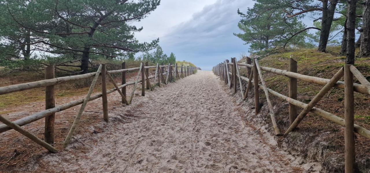 Zakatek Ciszy. Villa Sluchowo Bagian luar foto