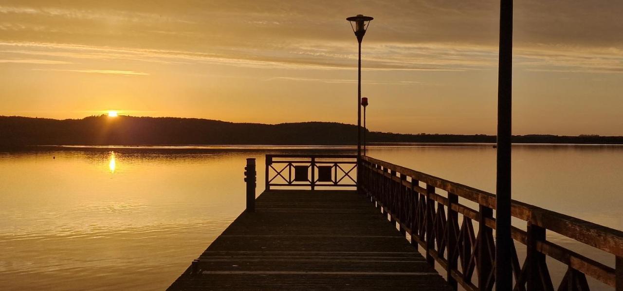 Zakatek Ciszy. Villa Sluchowo Bagian luar foto