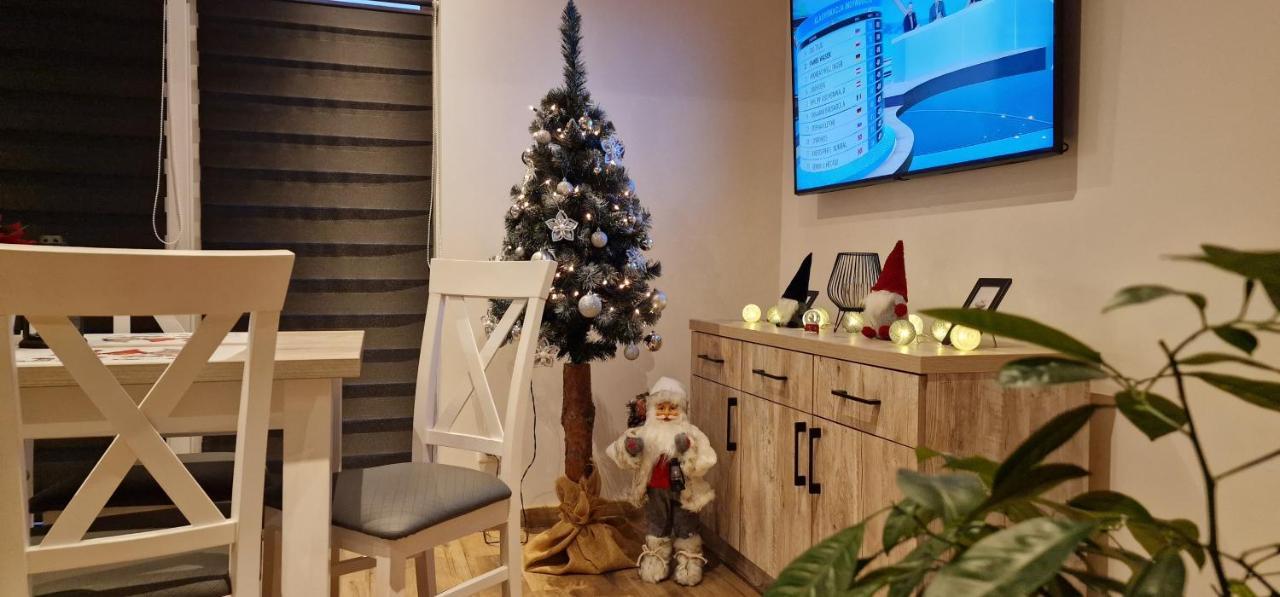 Zakatek Ciszy. Villa Sluchowo Bagian luar foto